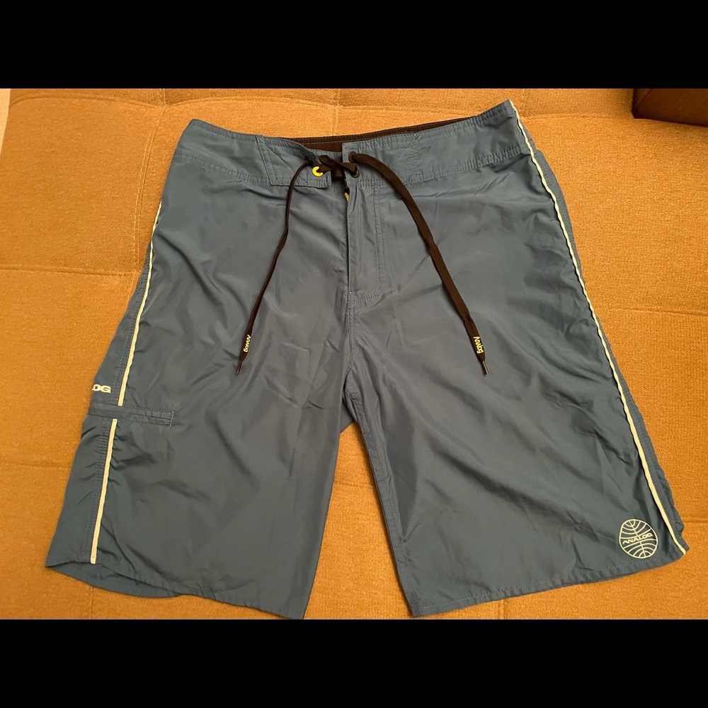 Men’s Analog Board Shorts